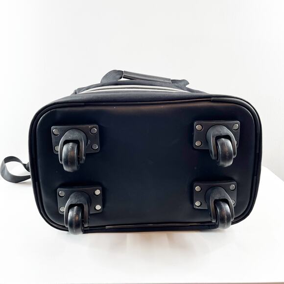 Biaggi Black Travel Bag for Women - Picture 4 of 7